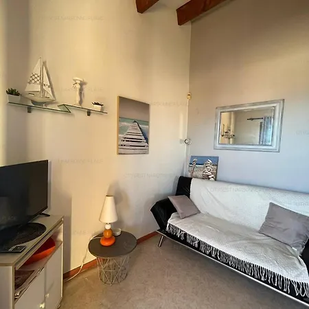 Saint Pierre La Mer, 4 Pers, Terrasse, Parking Prive A 800m De La - Fr-1-619-152